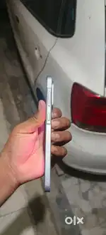 Samaung a36 5g only used 10to 20 days under warranty.