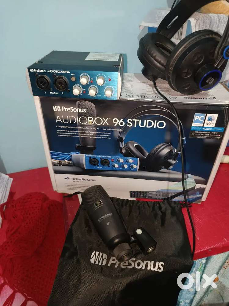 Pre Sonus Audio Box USB 96 audio/MIDI
interface with cable