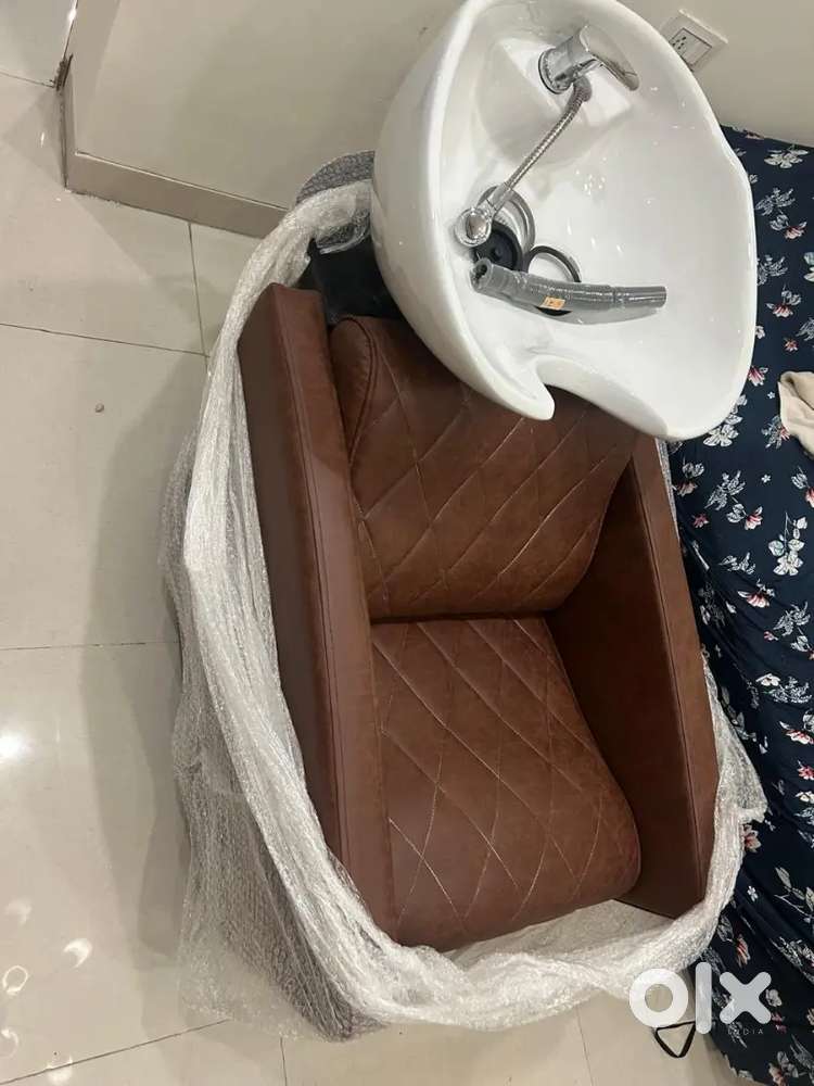 Brand New Shampoo Station with Ceramic Washbasin in Premum Quality