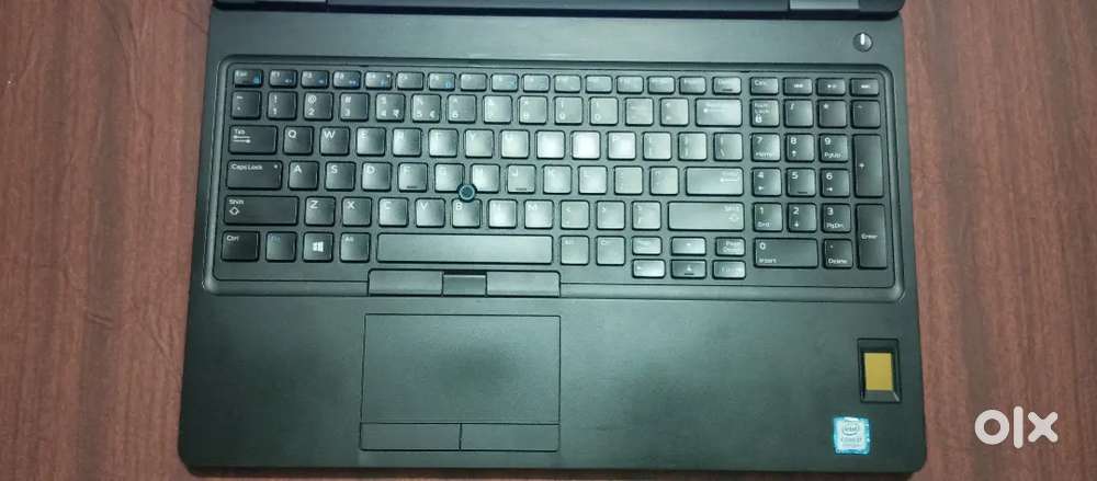 DELL LATITUDE 5590 LAPTOP