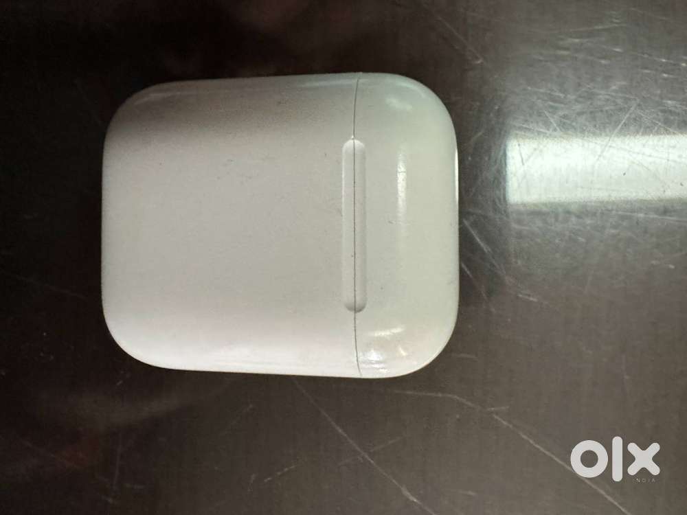 Apple Airpods in Good Condition