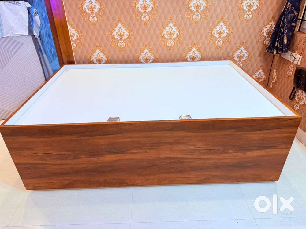 Strong Sainik Ply Cot (6x4 ft) with Storage & Wheel