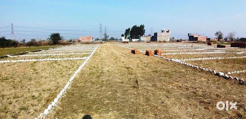 @3500/- par Gaj plot Price Sector 150 Noida On FNG Six Line Highway pe