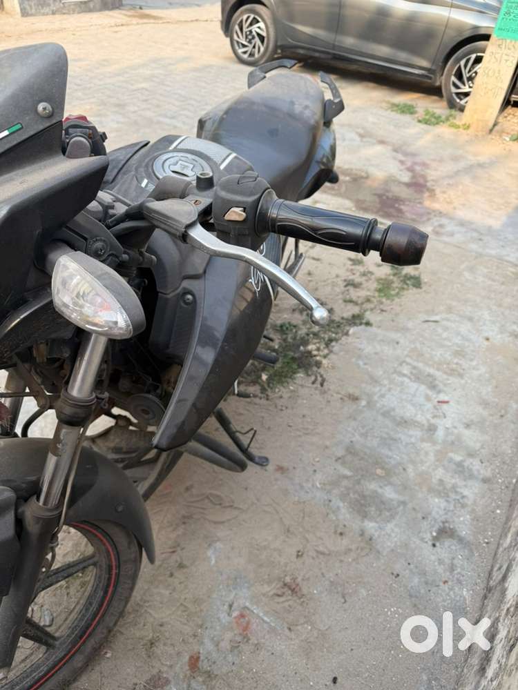 Black Apache RTR 160