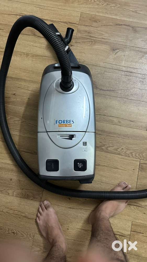 Forbes Vaccum cleaner