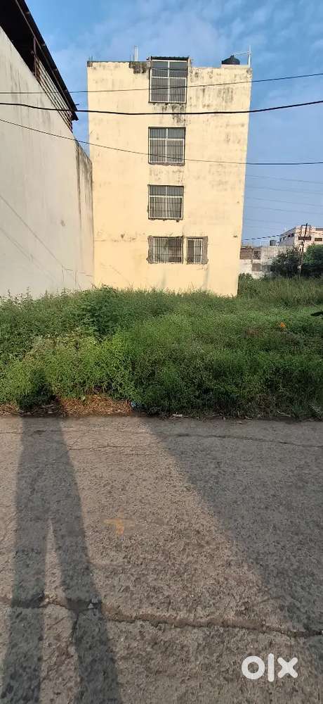 Prime 1500 Sqft Commercial Space for Rent- Ideal for Godown Warehouse