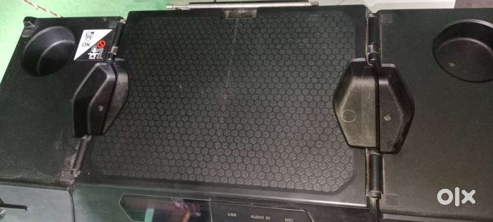 SONY BLUETOOTH SPEAKER PARTY BOX