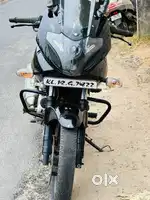 Pulsar 220 full black edition