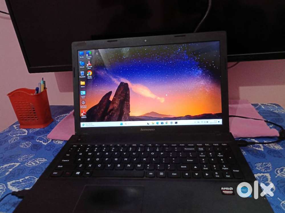Lenovo i3 laptop with radeon graphics