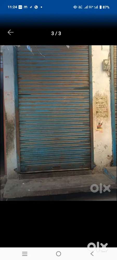 Maintain shop good location maine yahiyaganj