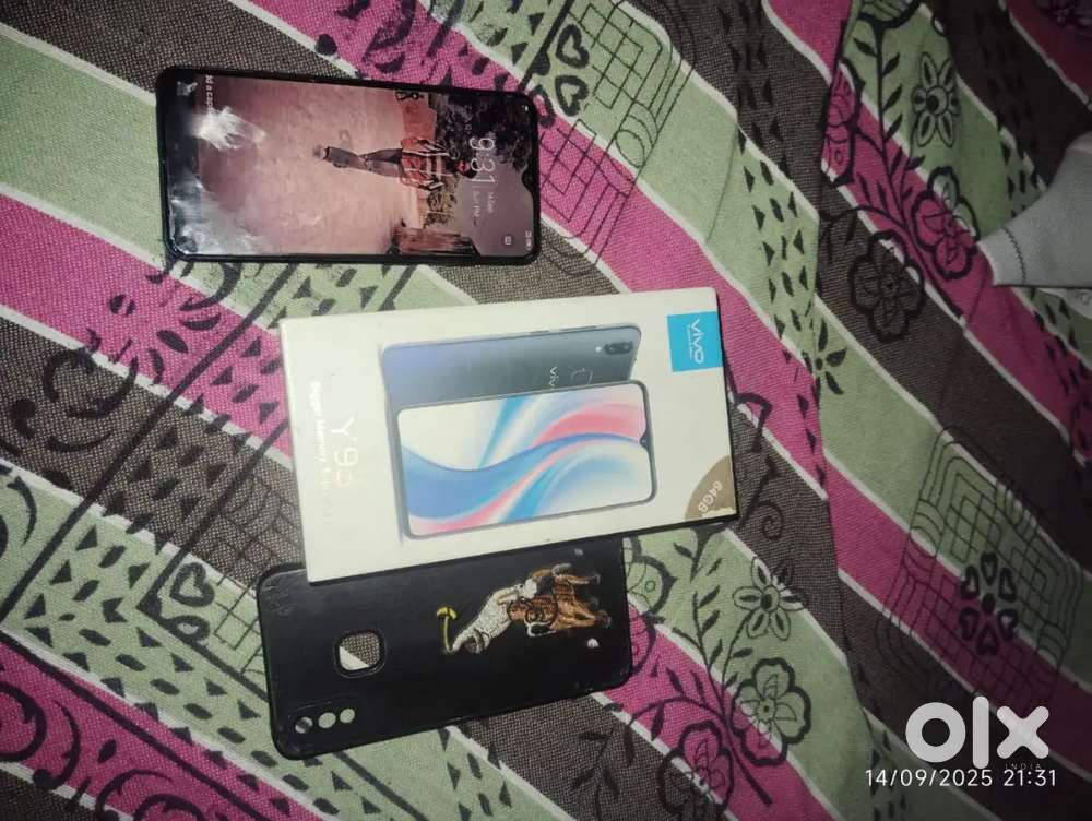 Vivo y93 box charger