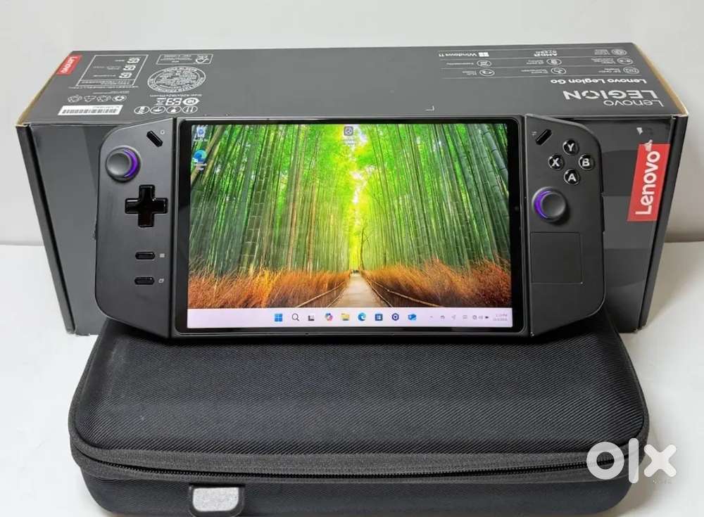 Lenovo Legion Go 8.8 16GB, 1TB AMD Ryzen Z1 Extreme