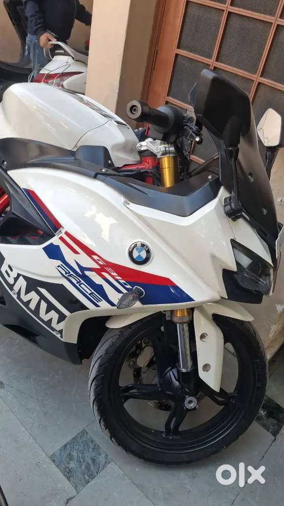 BMW 310RR motor cycle