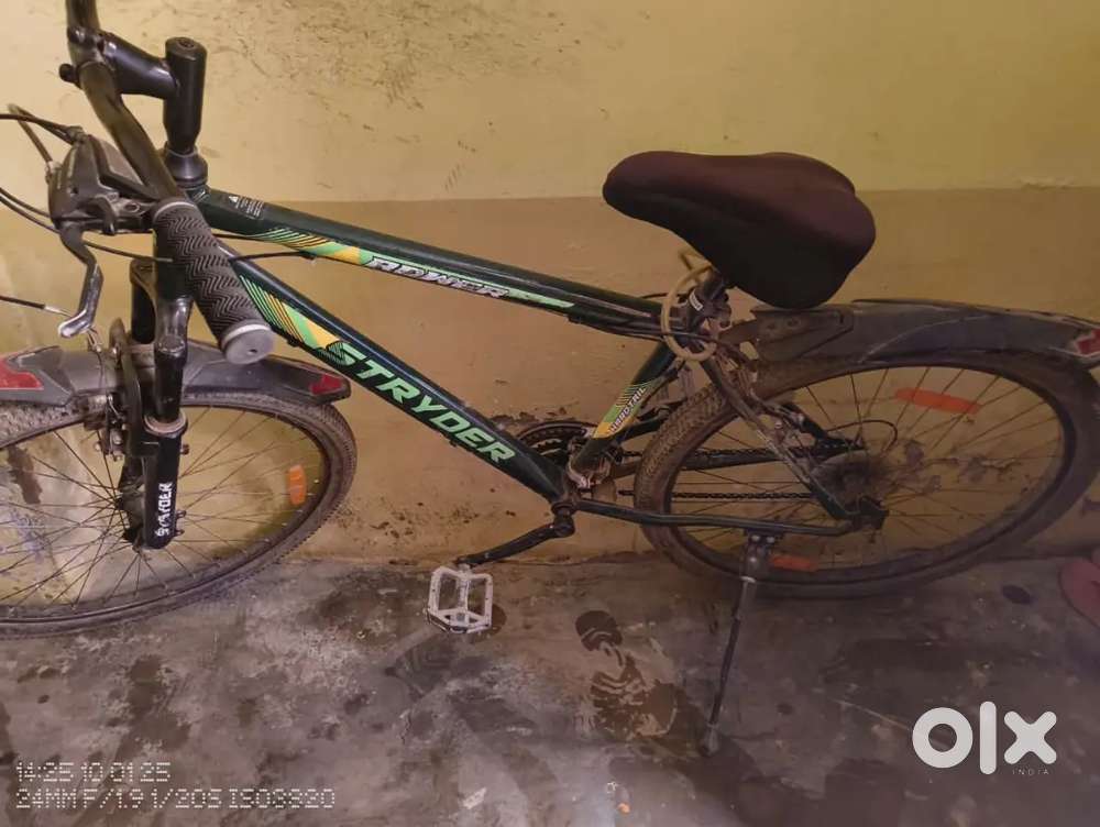 Cycle with 3 front & 7 back = total 10 gear cycle