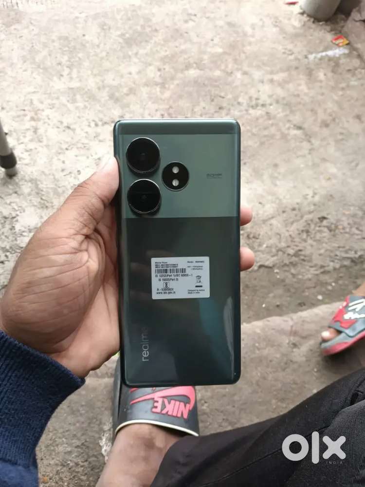Realme gt 6T  .. storage..256...ram 8+4 ...best condition no damage .