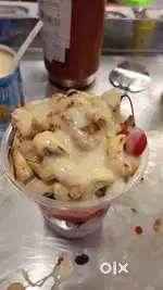 Icecream cafe staff