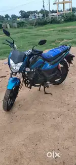 Hero splendor ismart in excellent condition new battery