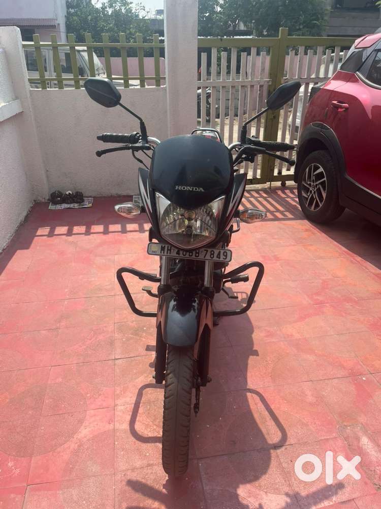 Honda CB Shine 125cc 2017 model  24630 km driven  70 kmpl mileage