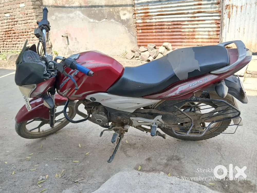 Bajaj discover 125 ST