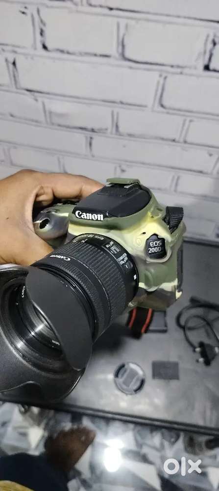 Canon 200D Mark 2 selling