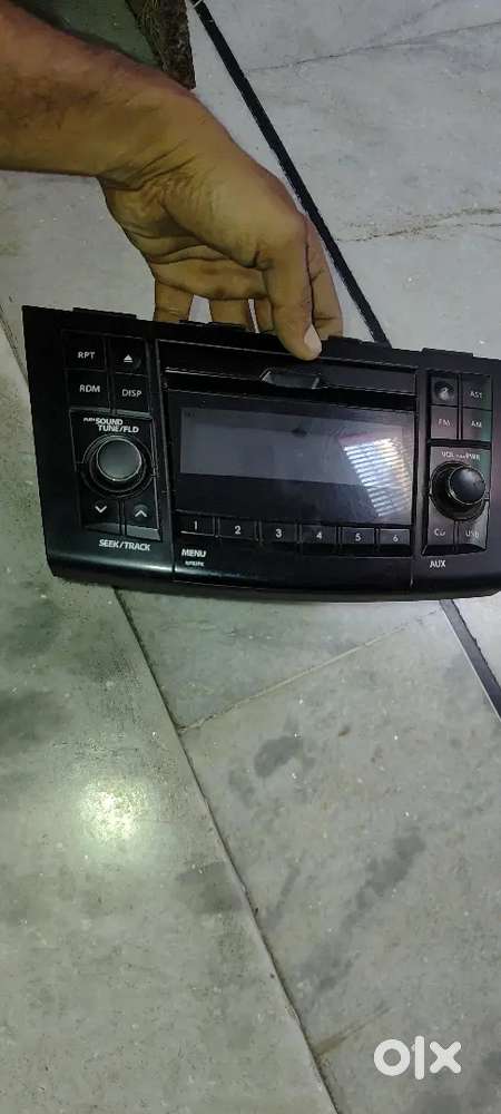 Swift Dzire Car sterio looks like new condition