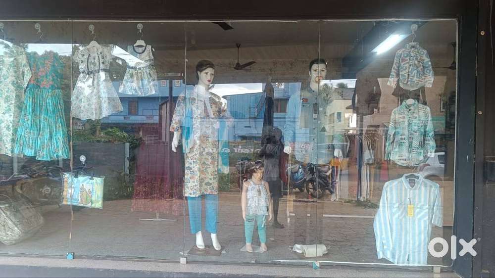 I Sale only dresses and interior