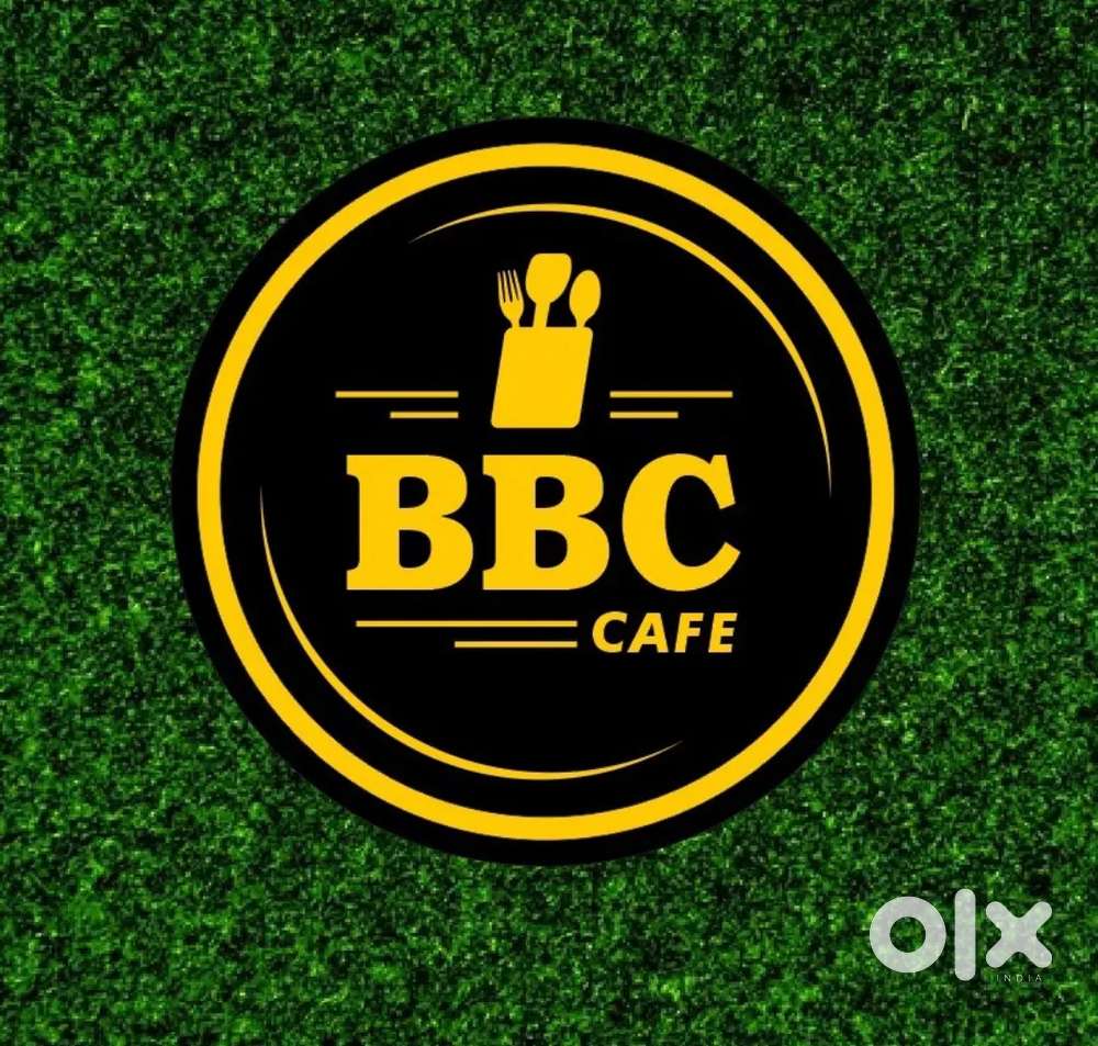 Serving staff in cafe