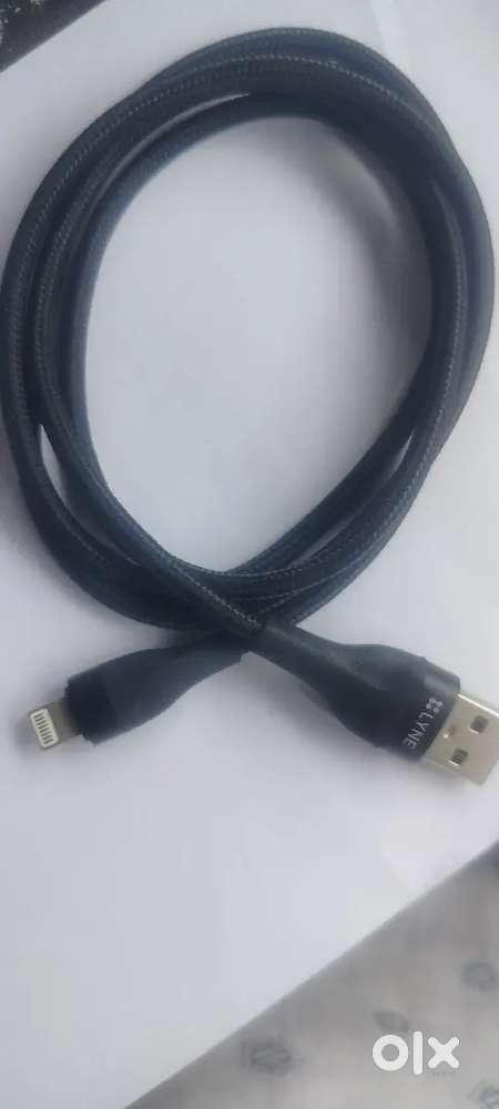 LYNE lightning cabil