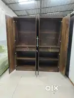 4 DOOR WARDROBE 5x6 free delivery available