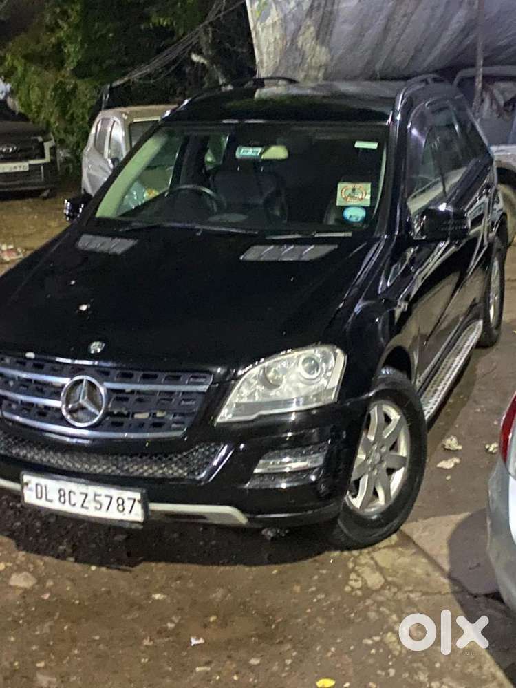 Mercedes-Benz ML-350 CDI 2013 Diesel Well Maintained.