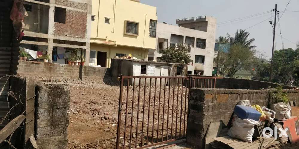 3000 sq feet corner yene plot with clear title for sale.