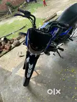 Bajaj motrsaikil ct100