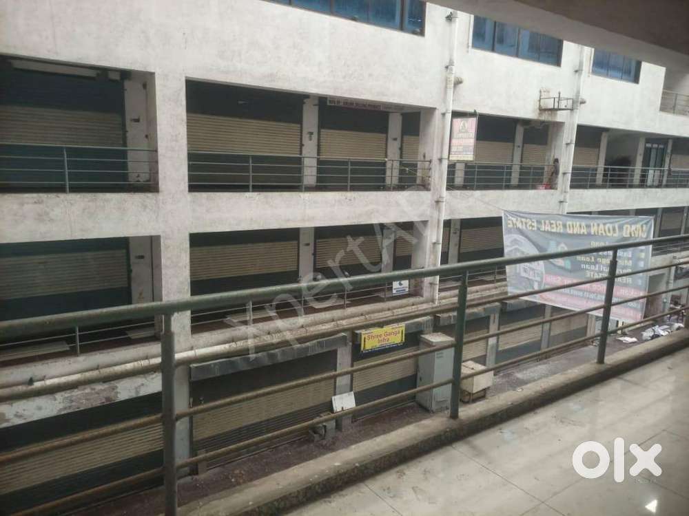 Commercial Shop in Rajmahal, Dindoli