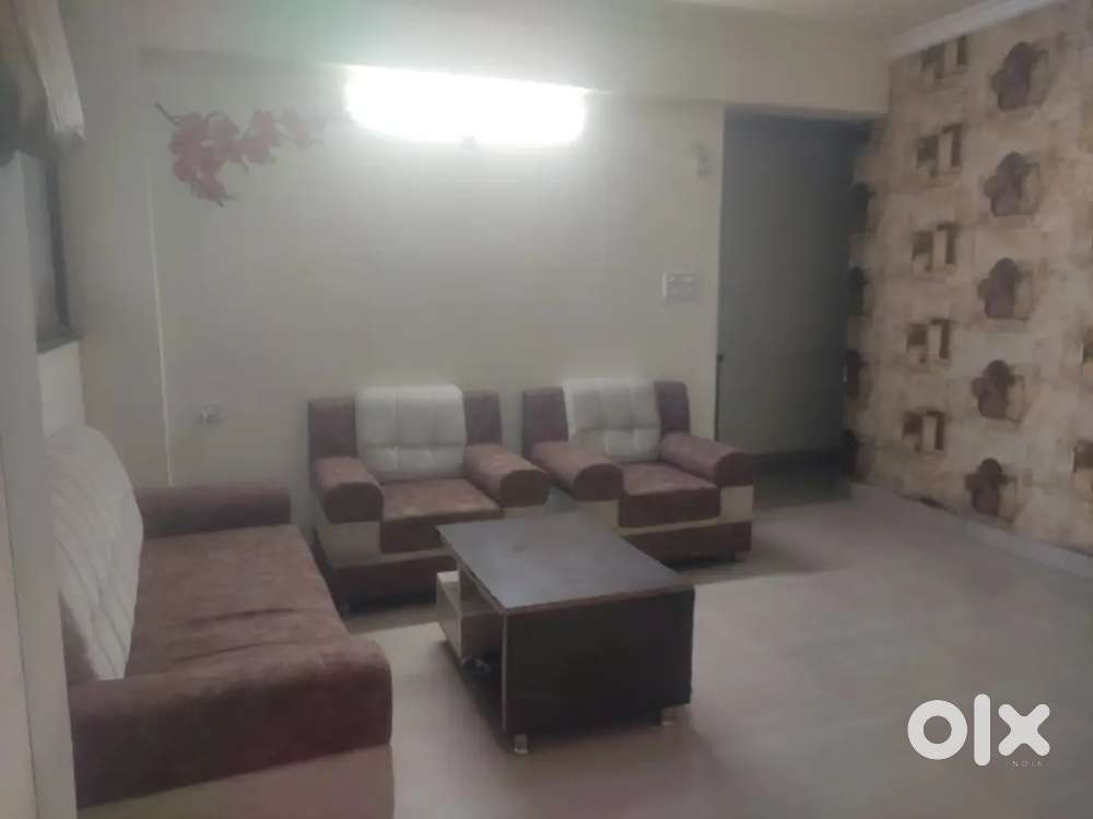 2 Bhk flat main road silicon city