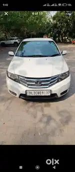 Honda City 2013 automatic pure petrol very good condition