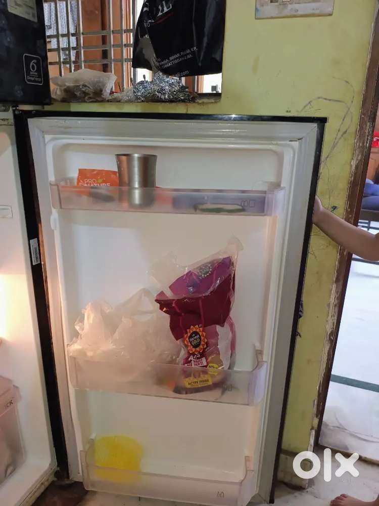 Urgent sale fridge is in good condition