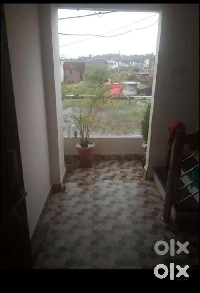 I give my 1 bhk apartment for rent urjent with almirah, dubal bed ,