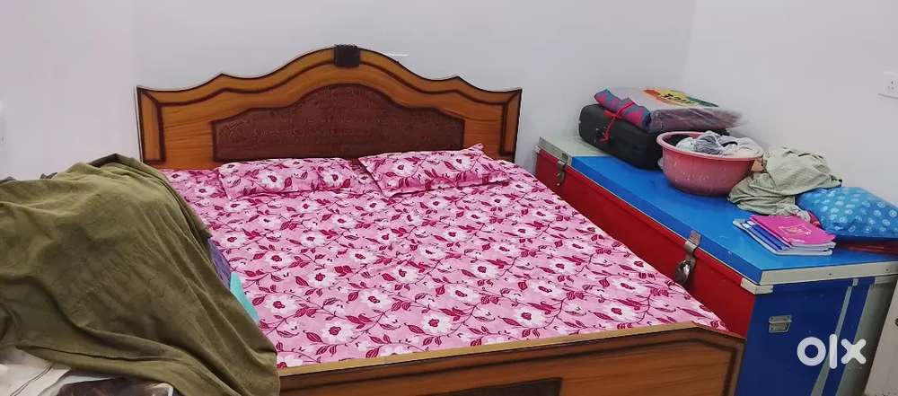 1800 Rs में किराये से Room 1-2-3BHK किचन और बाथरूम रूम के अंडर में