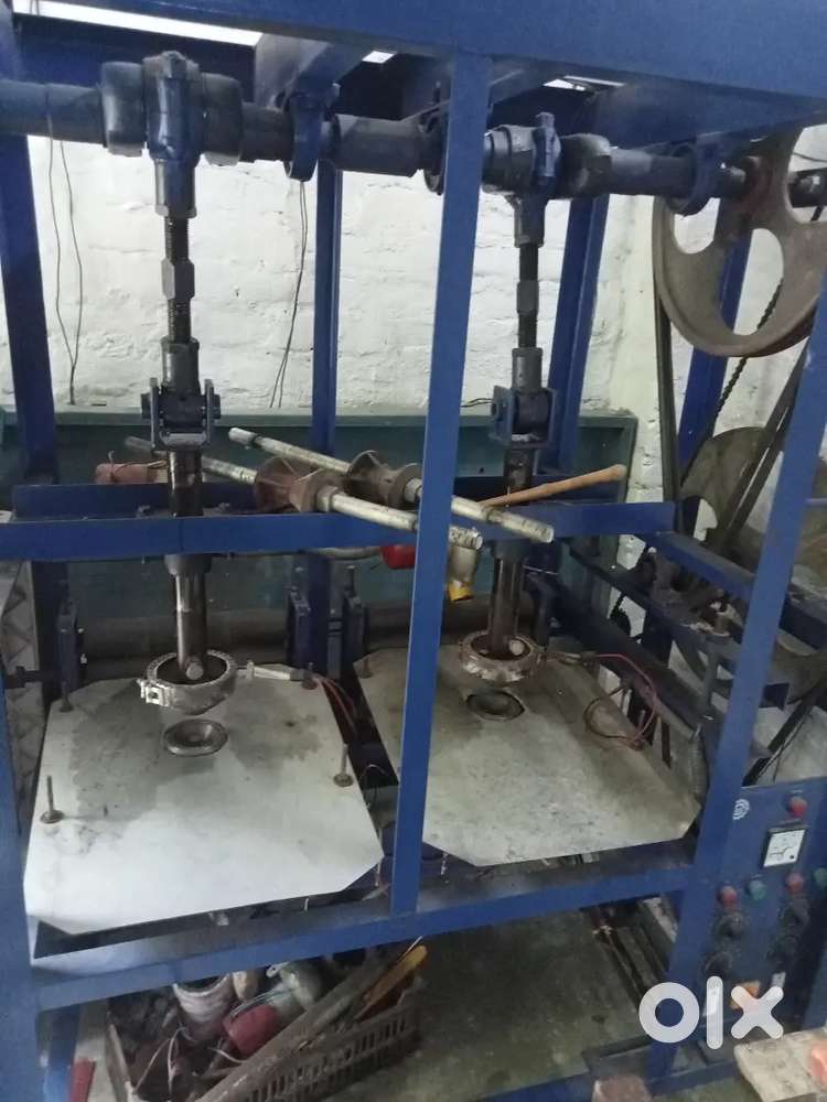 Dona pattal ki machine