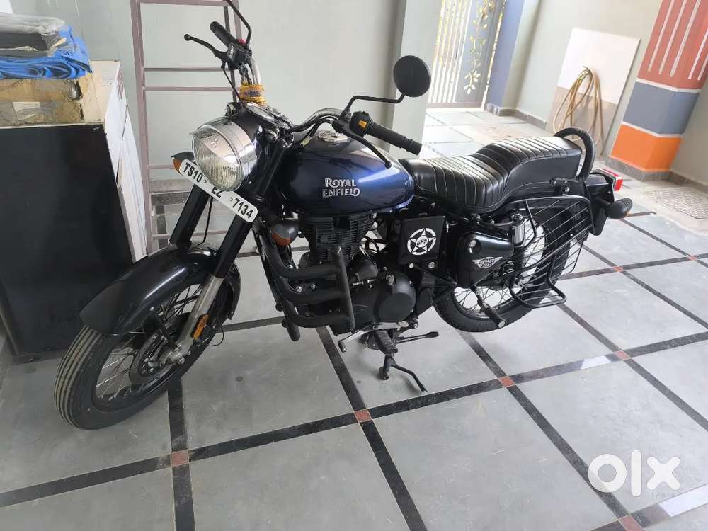 Royal Enfield classic vs 6