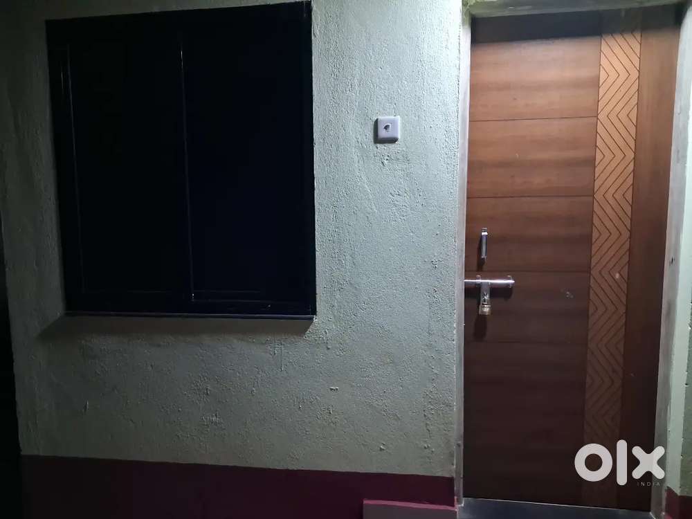 1 BEDROOM, 1 HALL with attached kitchen and bathroom for rent