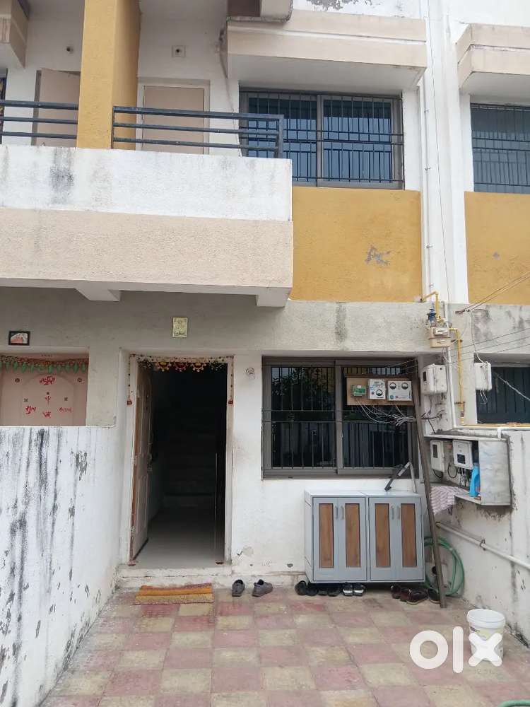 Rellnagar ma 72 Varnu makan vechvanu che tital cliyar