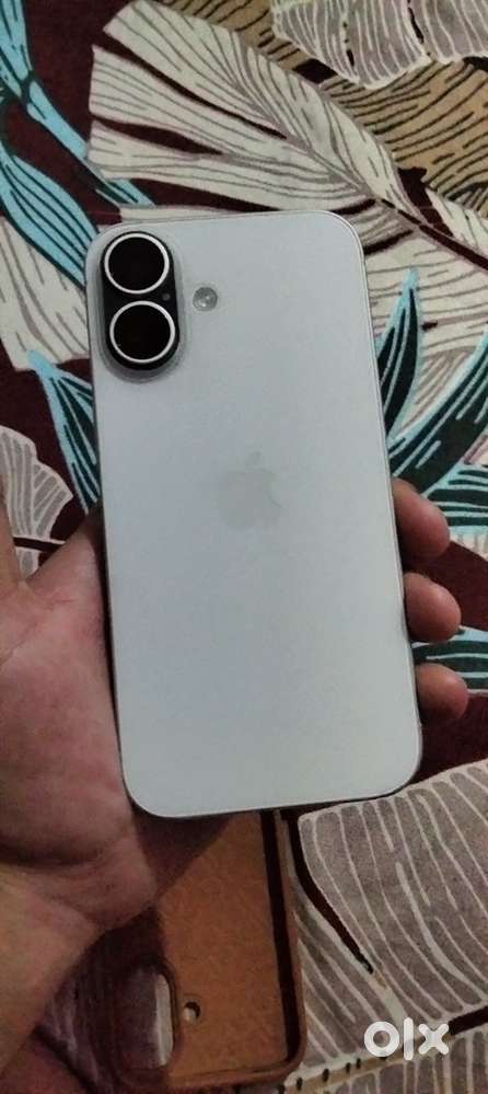 iphone 16 128gb white color