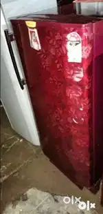 ALL BRANDS USED FRIDGE AVAILABLE