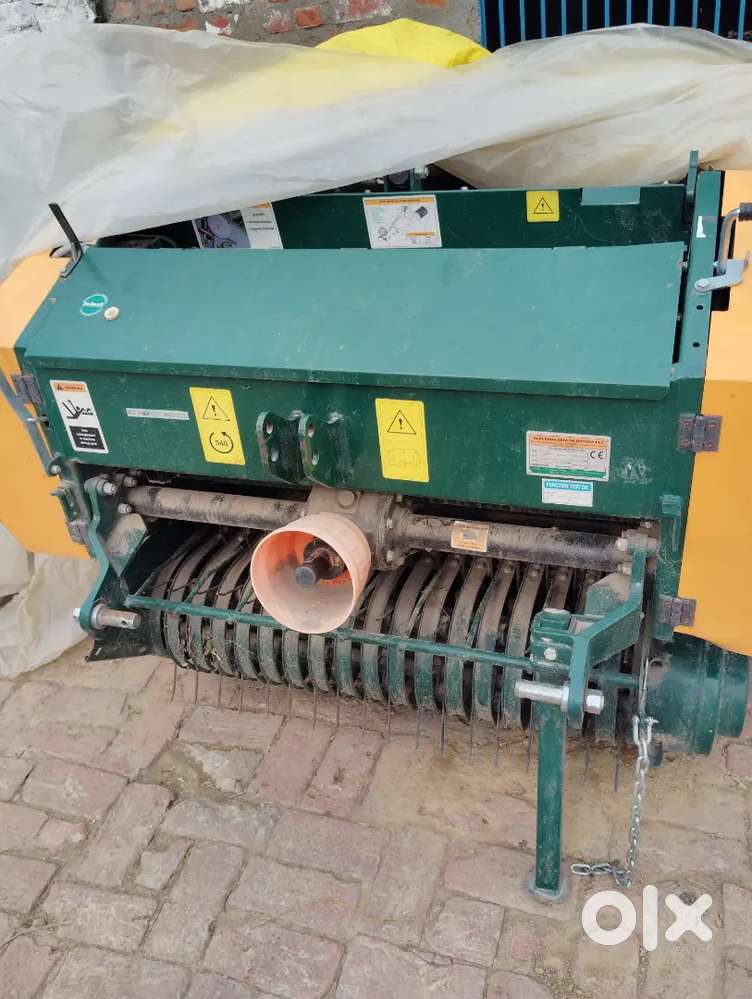 Ace mini round baler