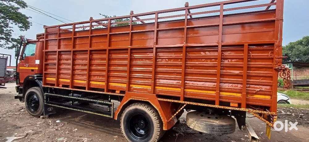 Tata 1512 crx
