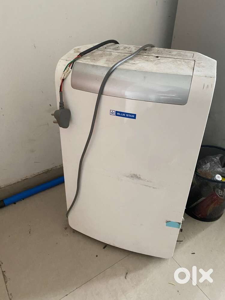 1 ton , Blue star Portable a/c