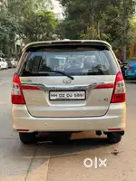 Toyota Innova [2013-2016] 2.5 G4 8 STR, 2014, Diesel