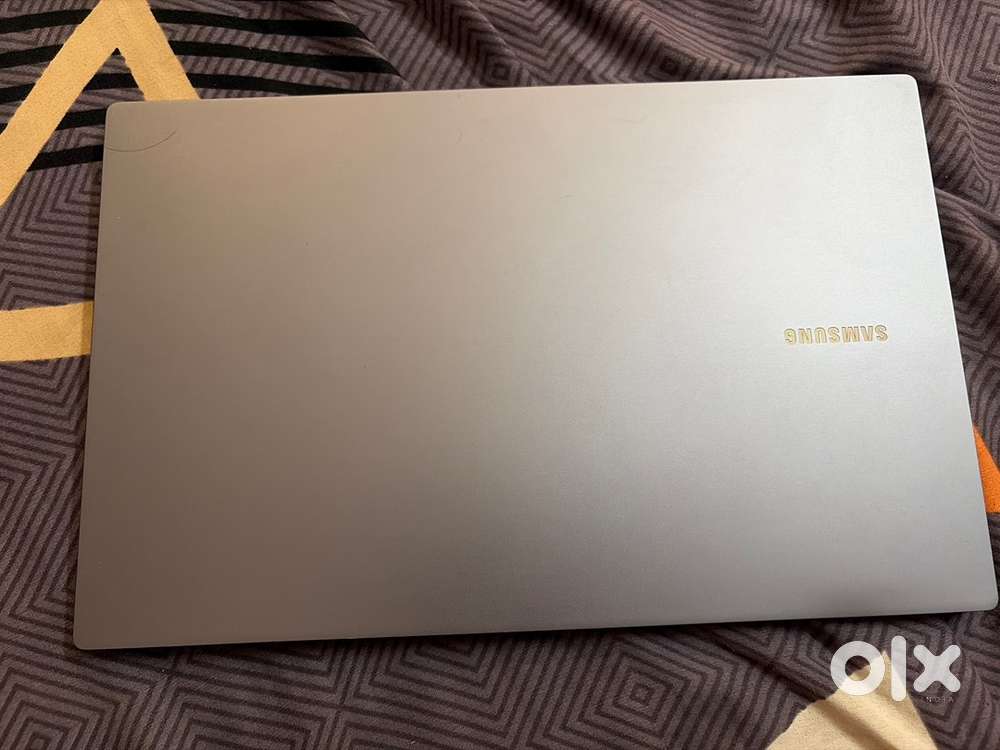 Samsung galaxy book 4 in warranty