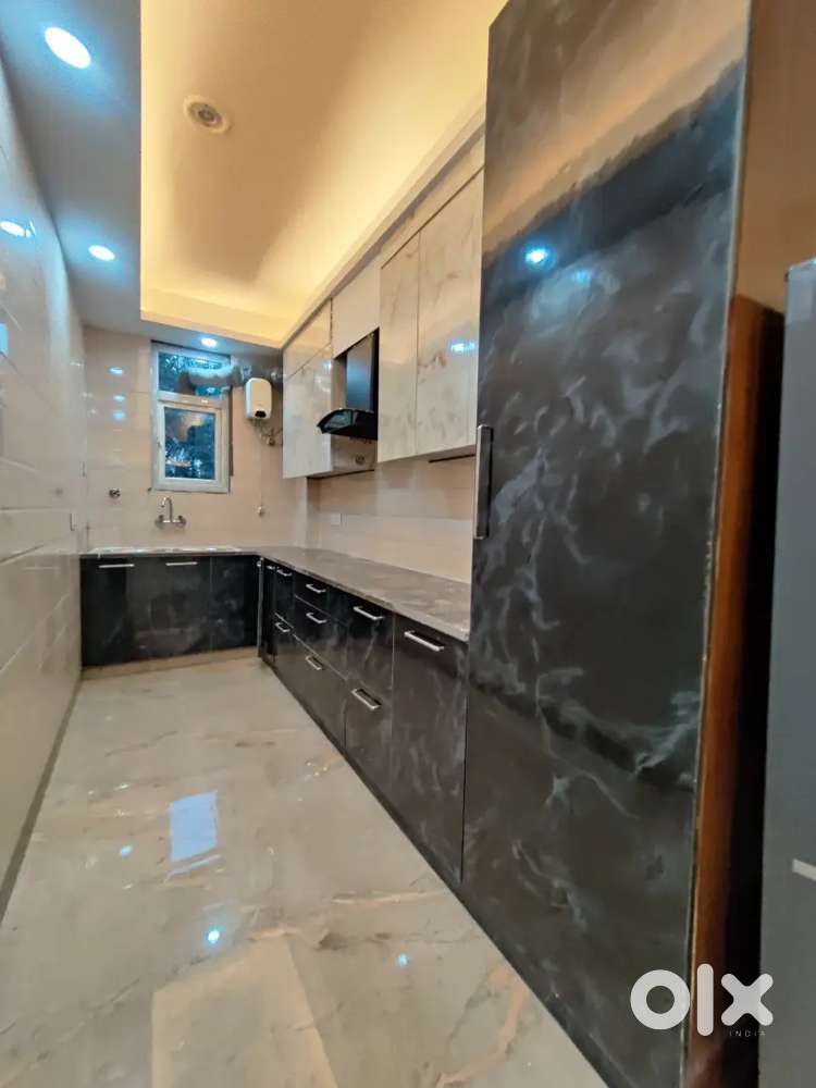 In poush location of Gurgaon, 3bhk unused